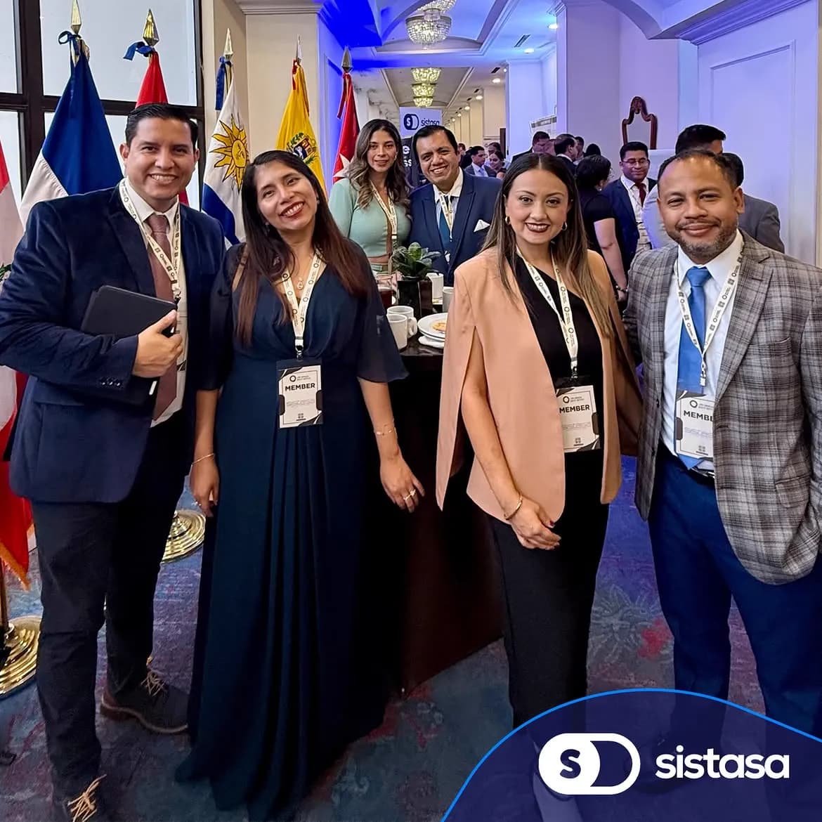 Entrega del premio Empresa Centroamericana y Caribeña del Año a SISTASA